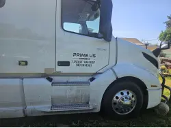 2021 VOLVO VNL64T760