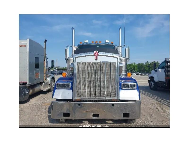 2019 KENWORTH W900