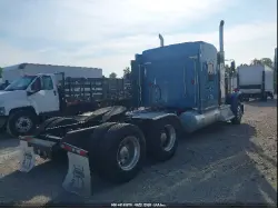 2019 KENWORTH W900