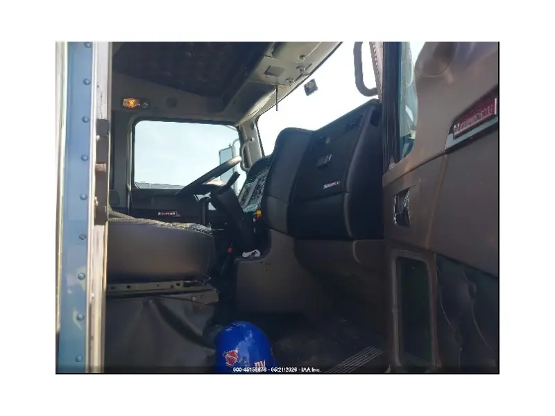2019 KENWORTH W900