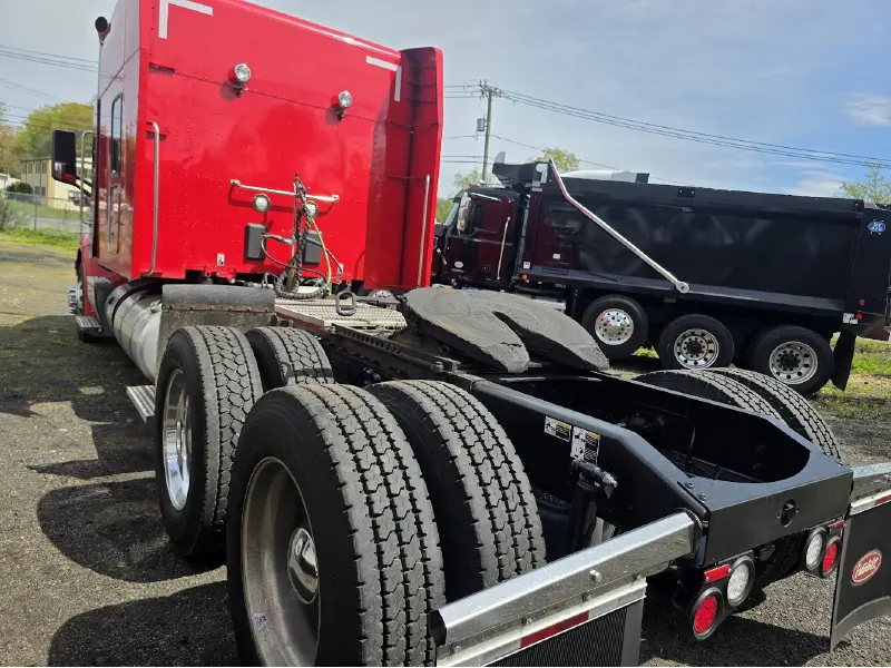 2020 PETERBILT 579