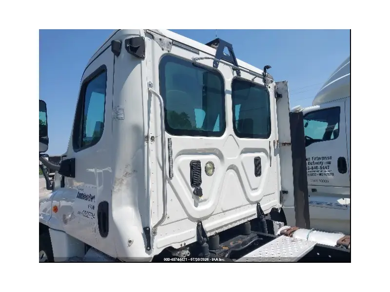 2015 FREIGHTLINER CASCADIA 125