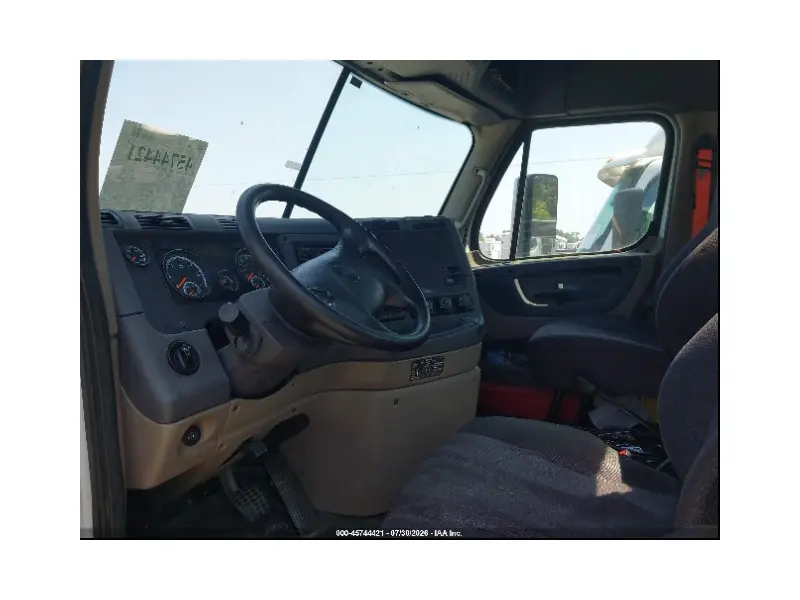 2015 FREIGHTLINER CASCADIA 125