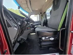 2022 KENWORTH T880