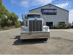 2013 PETERBILT 388