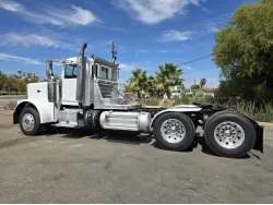 2013 PETERBILT 388