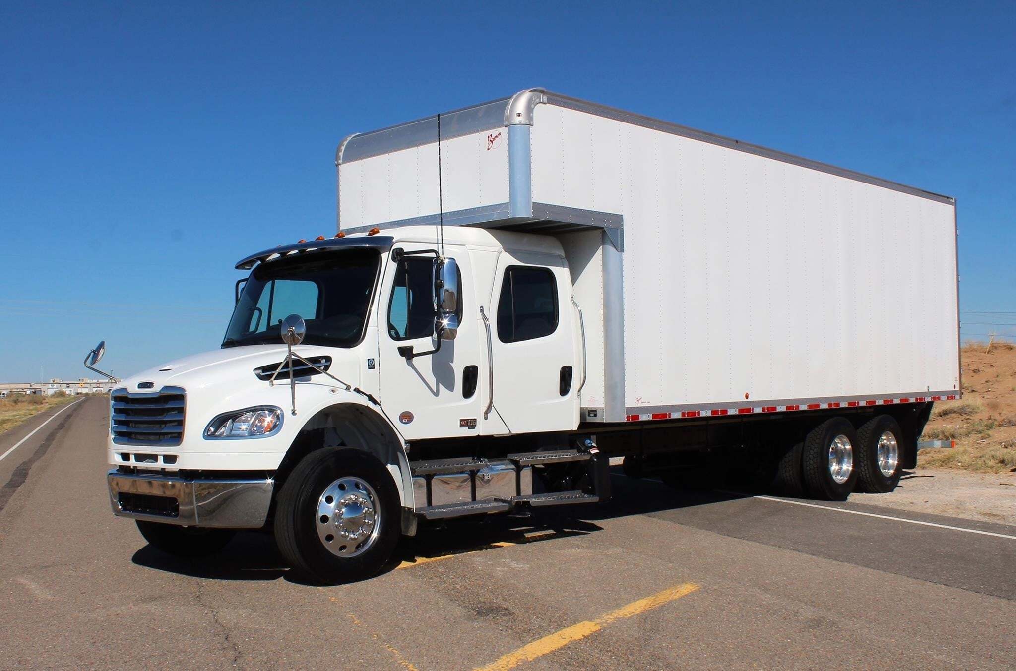 2026 FREIGHTLINER BUSINESS CLASS M2 106 in Albuquerque, NM