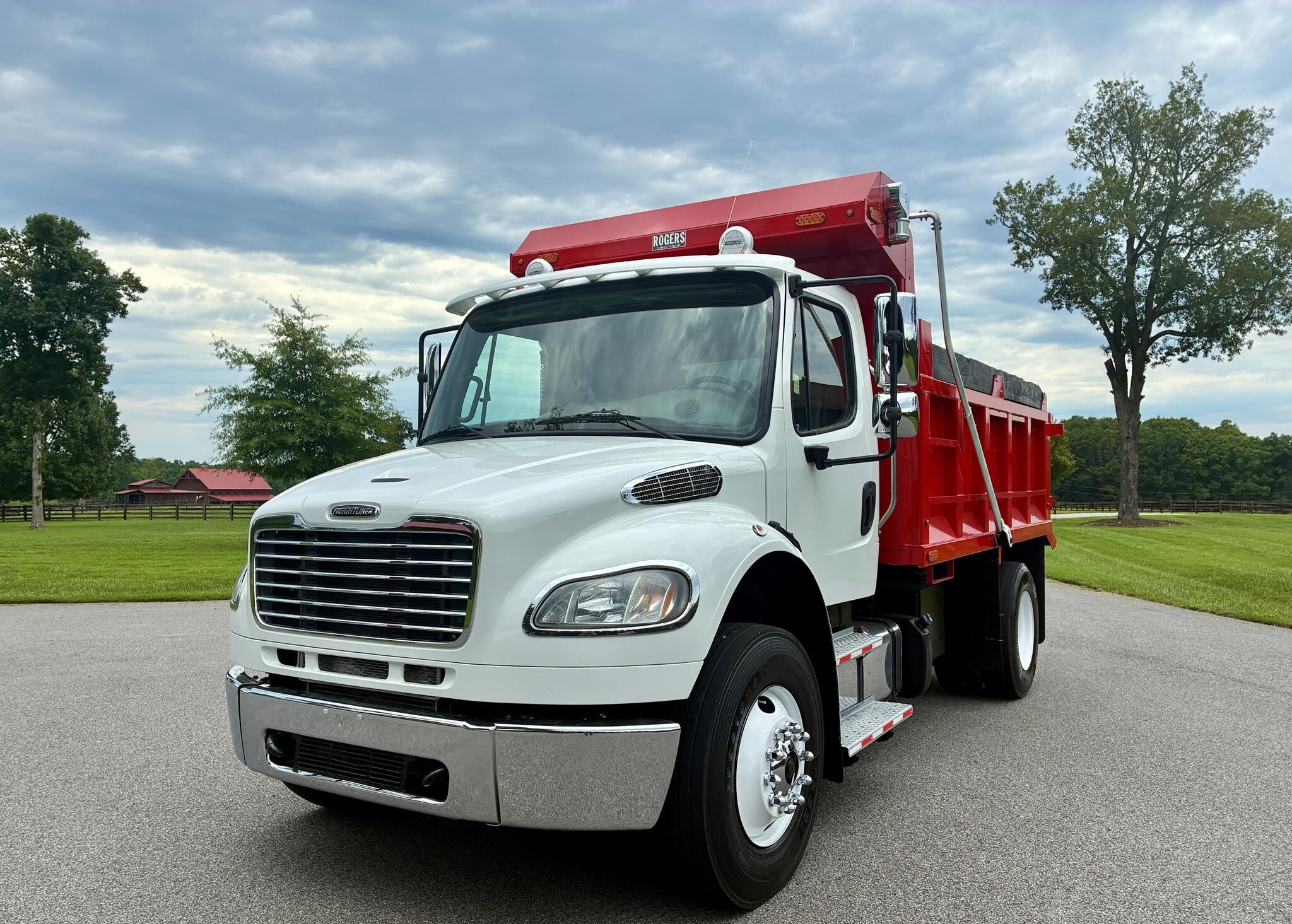 2020 FREIGHTLINER BUSINESS CLASS M2 106 in Chatham, VA