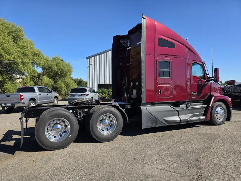 2022 KENWORTH T680