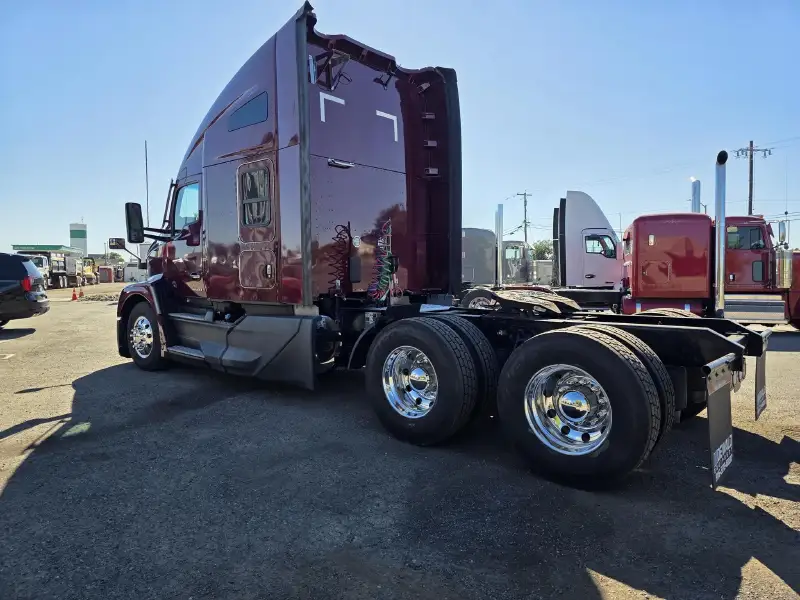 2022 KENWORTH T680