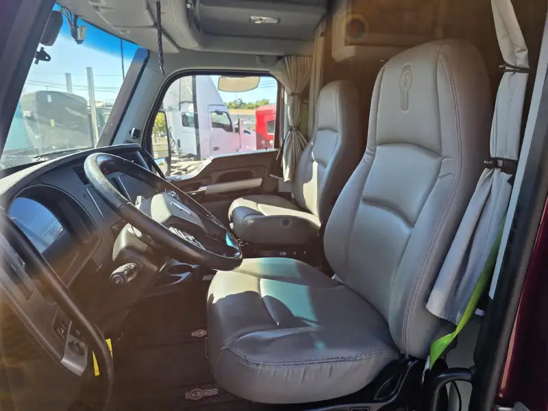 2022 KENWORTH T680