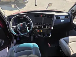 2022 KENWORTH T680