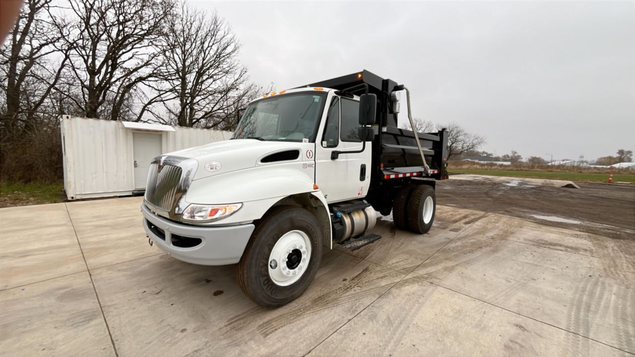 2019 INTERNATIONAL 4300 in Cinnaminson, NJ