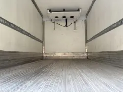 2019 HINO 268