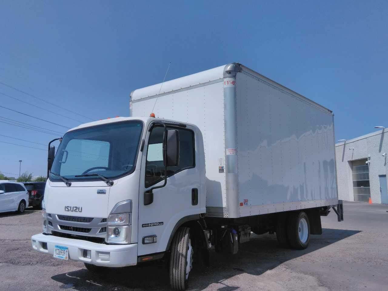 2023 ISUZU NPR XD in Warren, MI