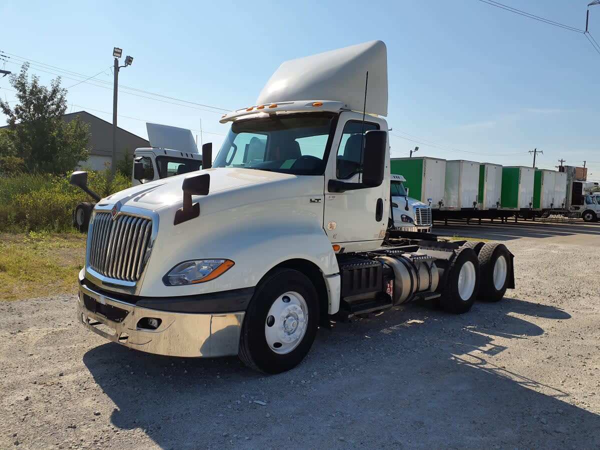 2019 INTERNATIONAL LT625 DAYCAB T/A in Indianapolis, IN
