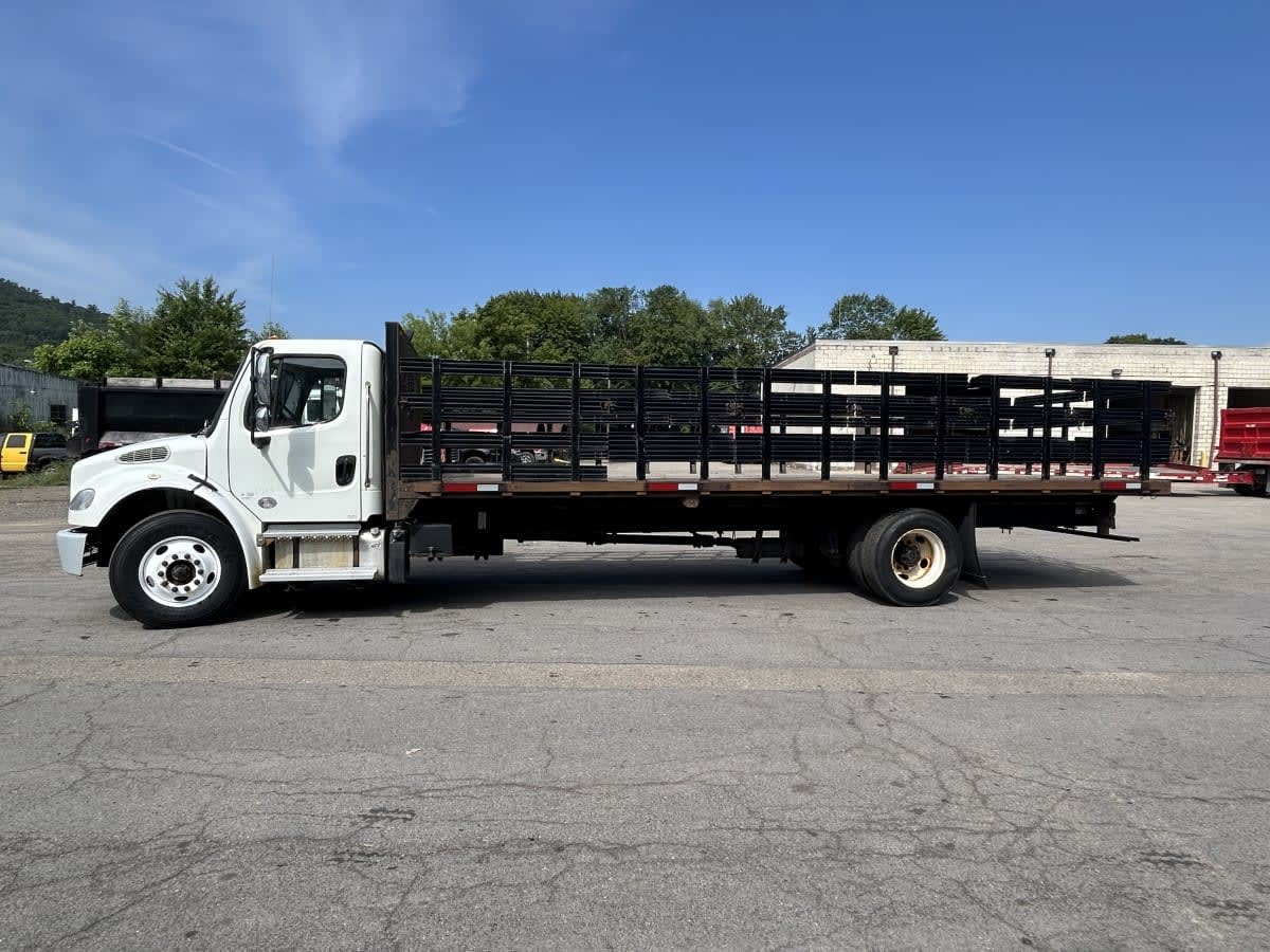 2019 FREIGHTLINER BUSINESS CLASS M2 106 in Hampton, VA