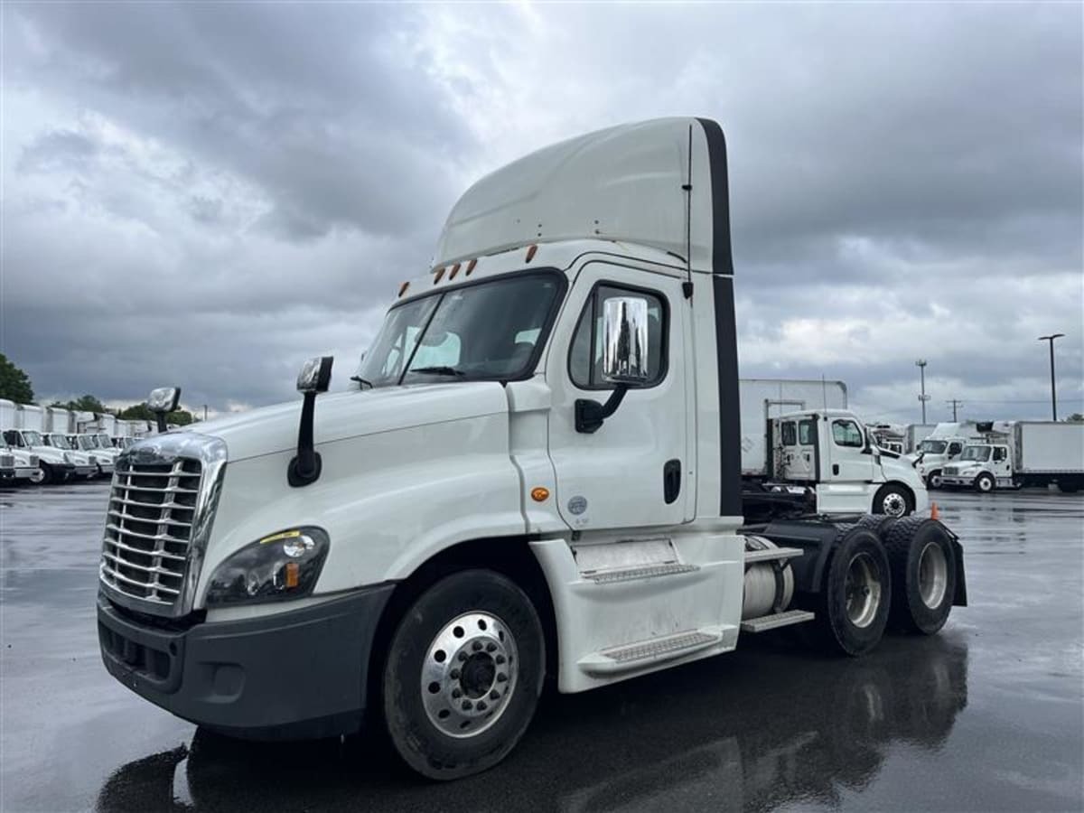 2018 FREIGHTLINER CASCADIA 125 in Laurel, MD