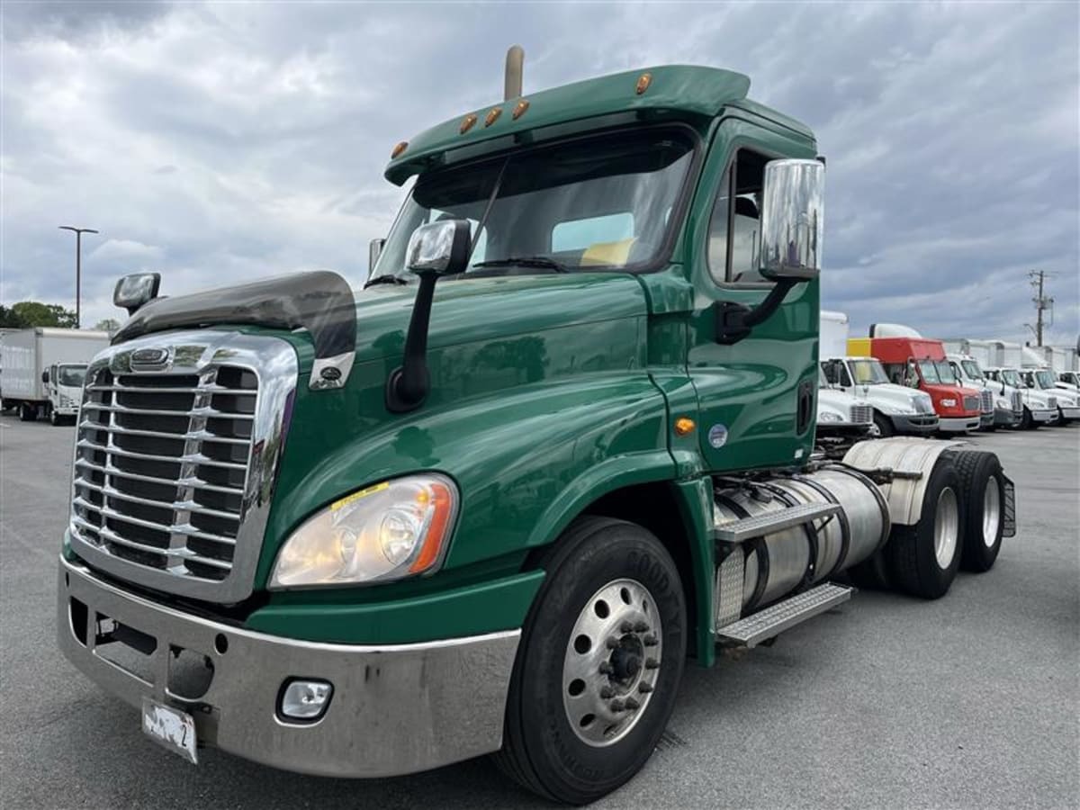 2018 FREIGHTLINER CASCADIA 125 in Laurel, MD