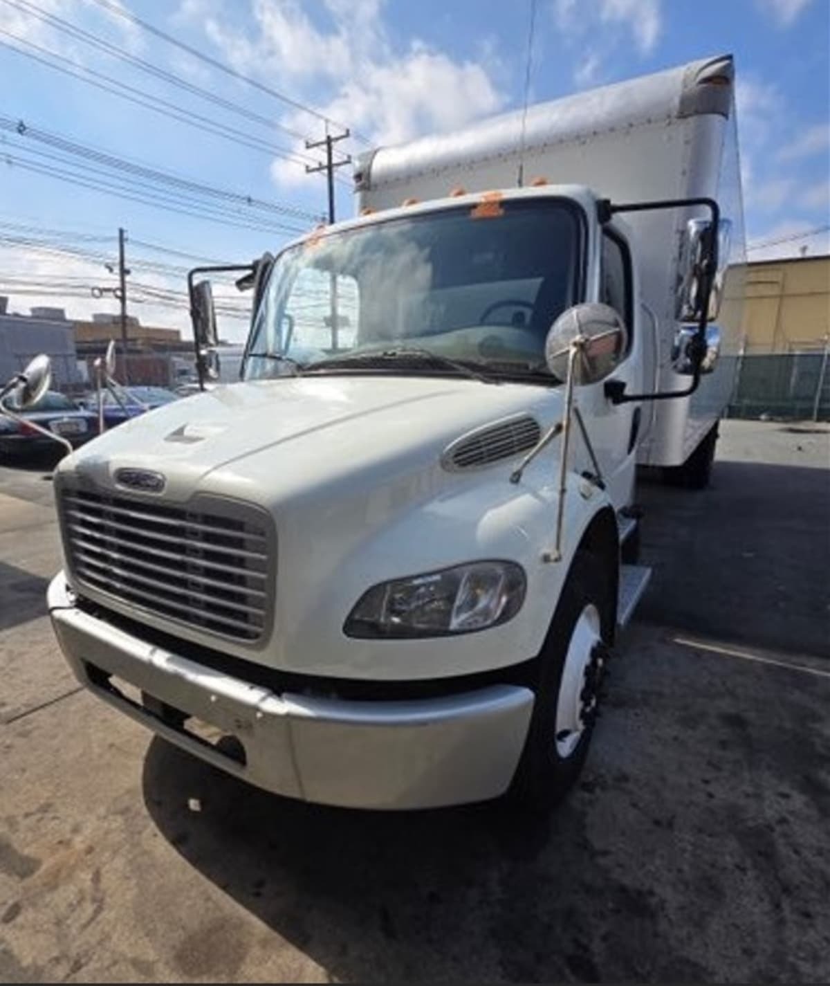2019 FREIGHTLINER BUSINESS CLASS M2 106 in Moonachie, NJ