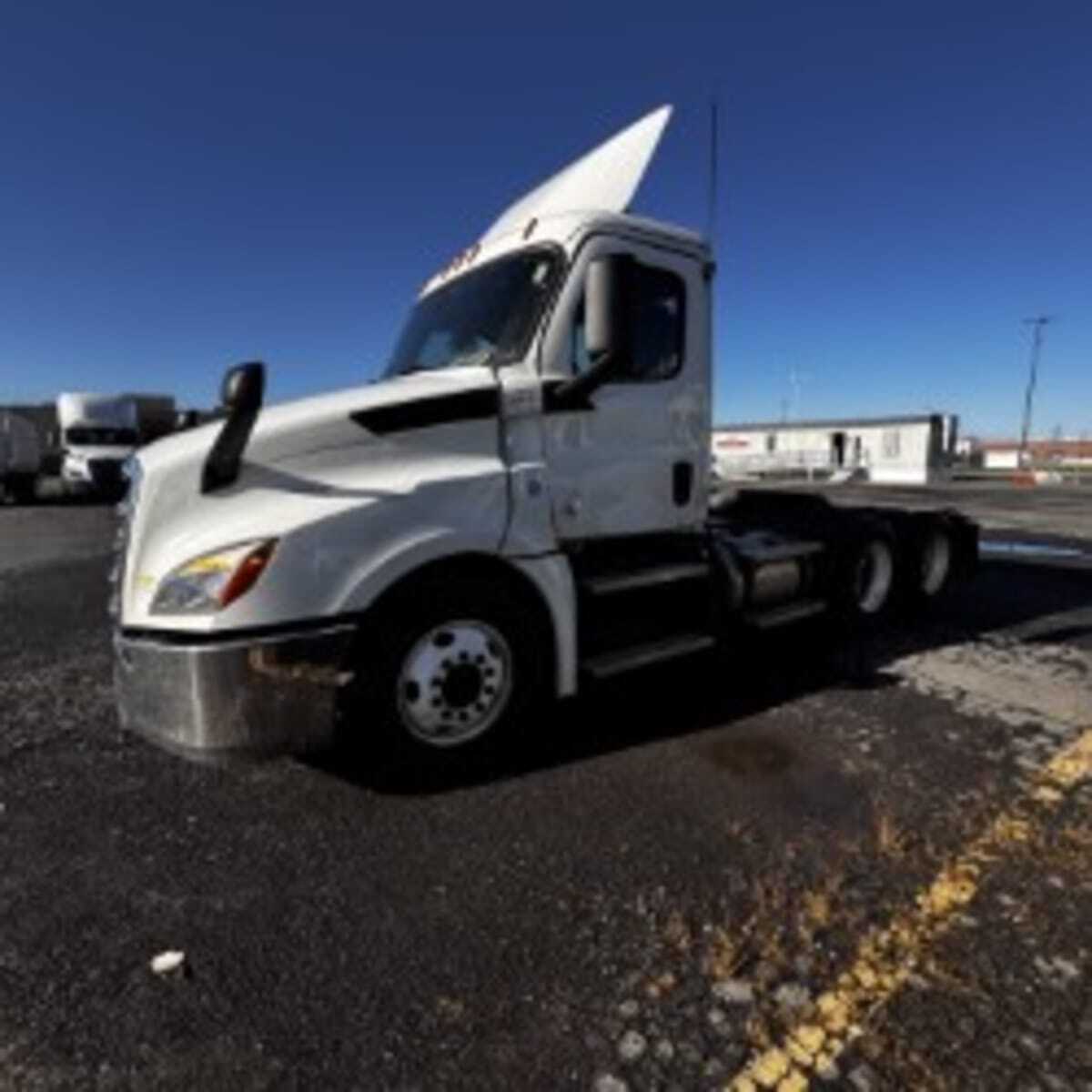 2020 FREIGHTLINER CASCADIA 126 in Hampton, VA