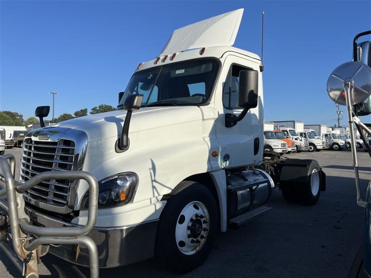 2020 FREIGHTLINER CASCADIA 125 in Laurel, MD