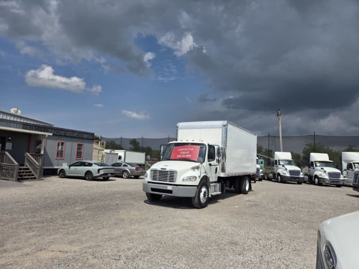 2019 FREIGHTLINER BUSINESS CLASS M2 106 in Saint Rose, LA