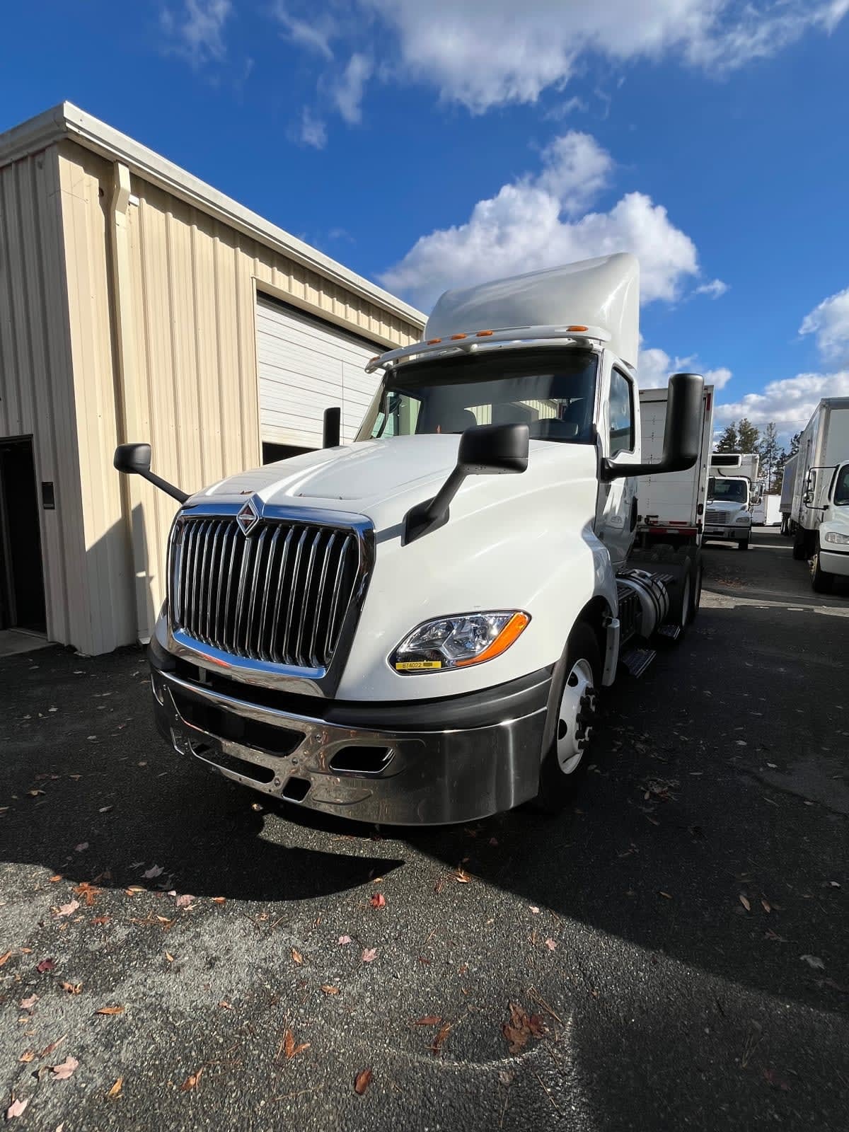 2019 INTERNATIONAL LT625 DAYCAB T/A in Richmond, VA