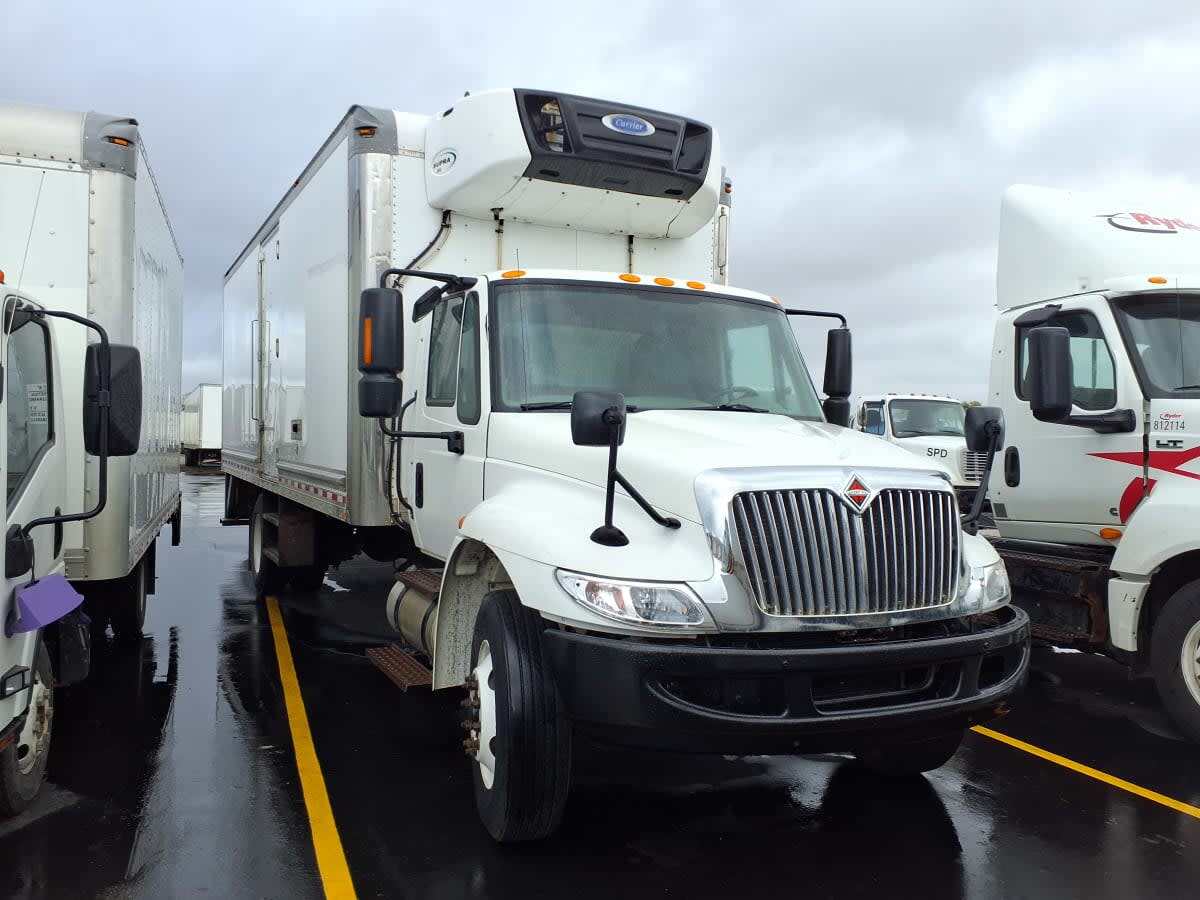 2017 INTERNATIONAL 4300 in Taylor, MI