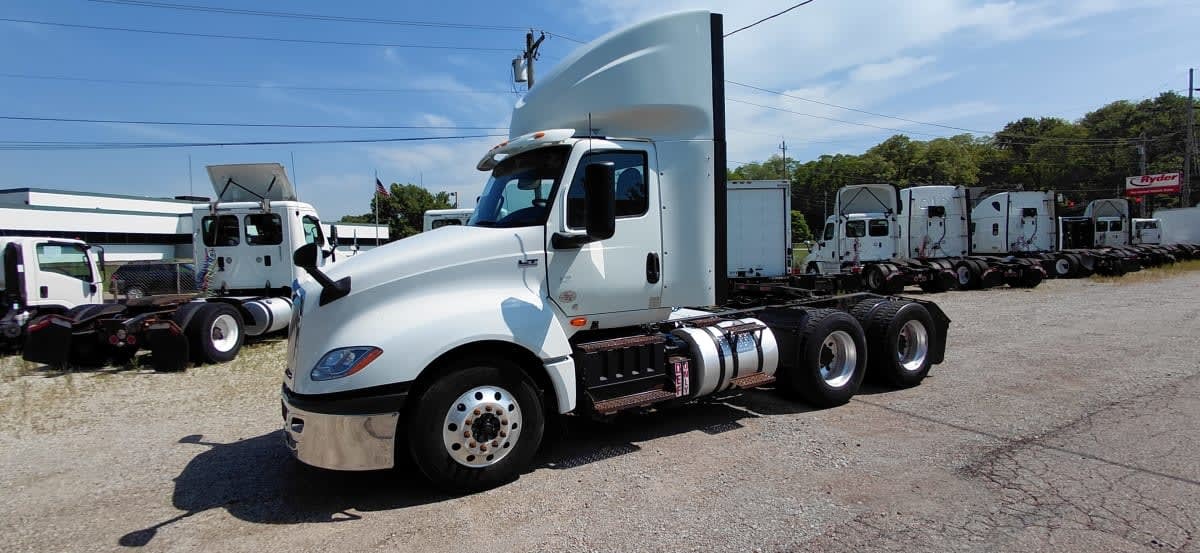 2020 INTERNATIONAL LT625 DAYCAB T/A in Cincinnati, OH
