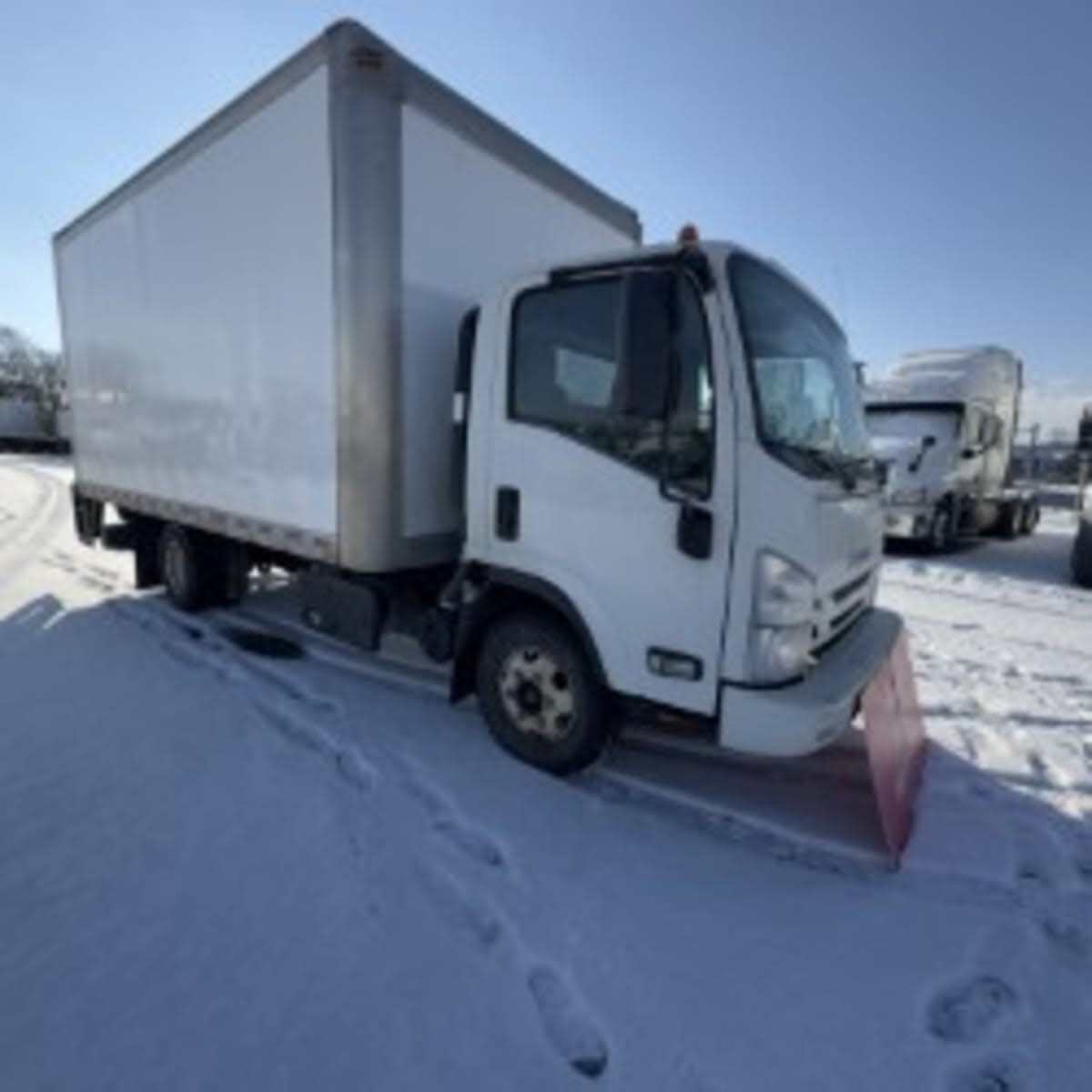 2019 ISUZU NPR HD in Hampton, VA