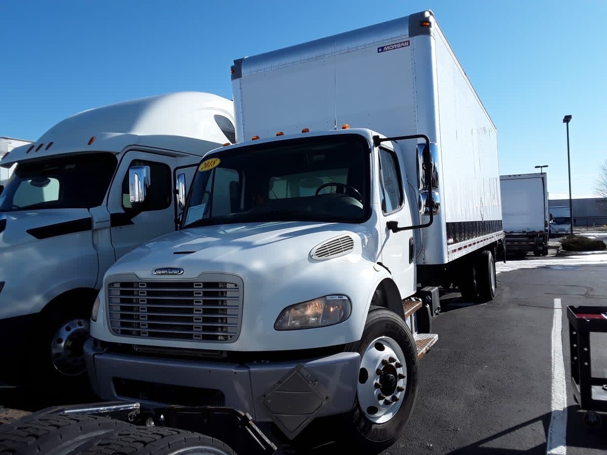 2018 FREIGHTLINER BUSINESS CLASS M2 106 in Altoona, IA