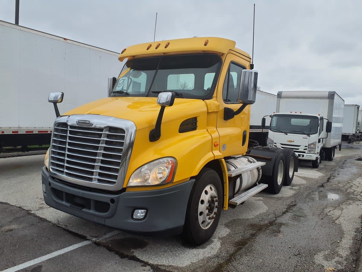 2018 FREIGHTLINER CASCADIA 113 in O Fallon, MO