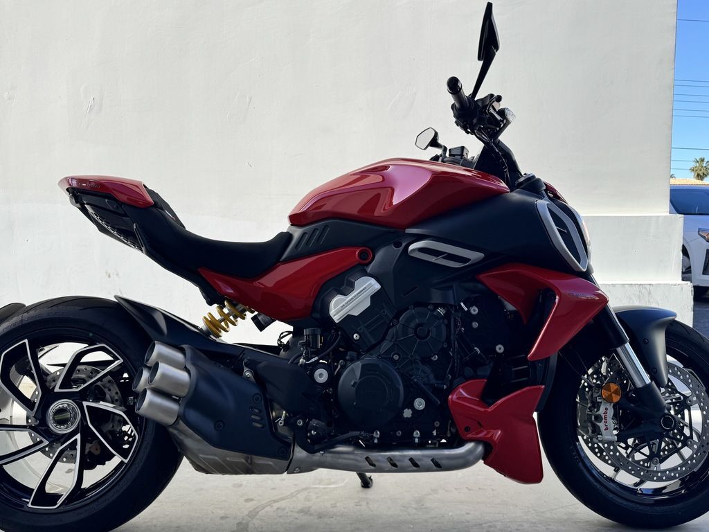 2026 Ducati XDiavel V4 Burning Red V4 in Las Vegas, NV