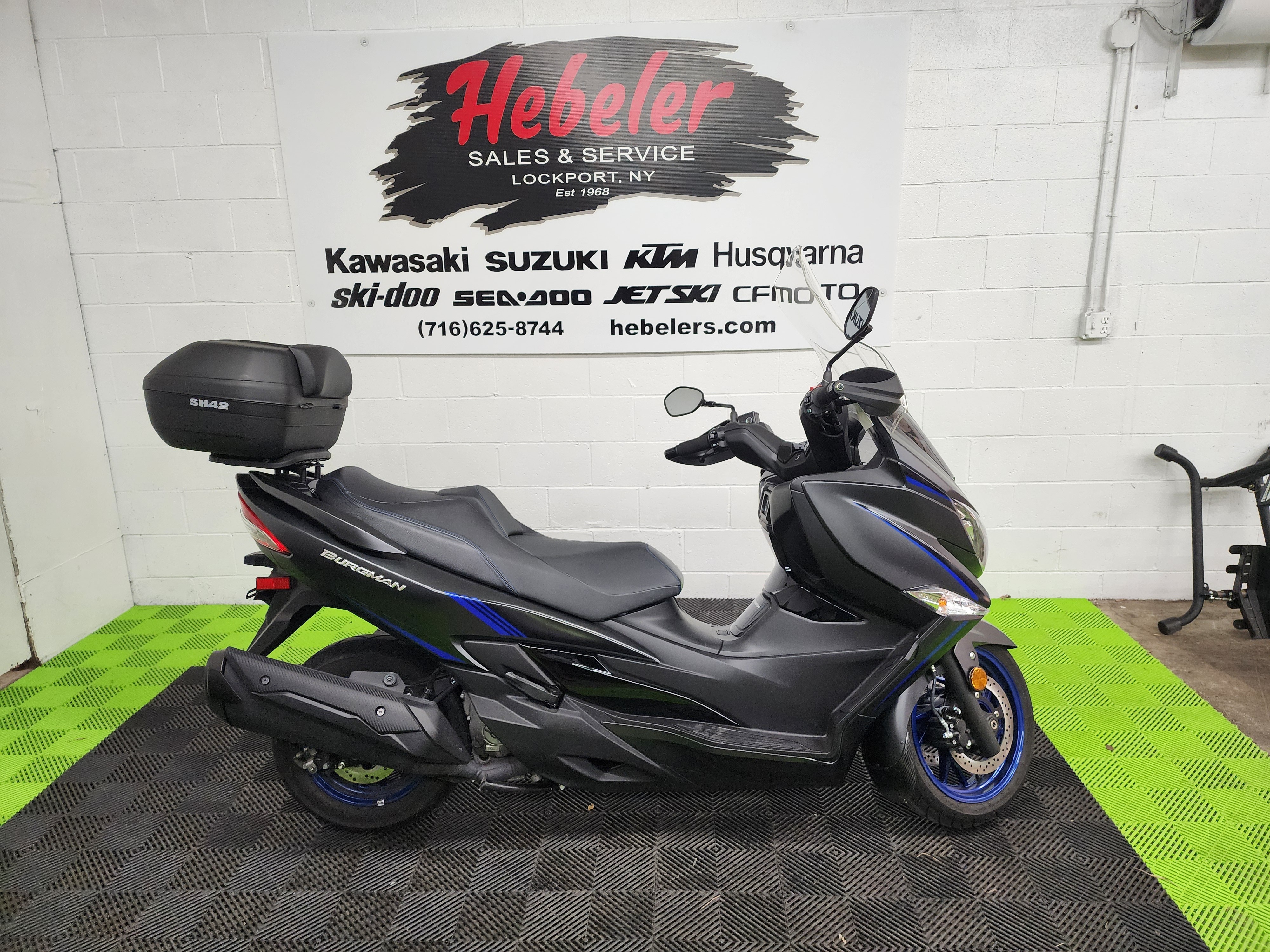 2025 Suzuki Burgman 400 400 in Lockport, NY