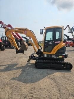 2021 HYUNDAI ROBEX 35Z-9A in Aberdeen, SD