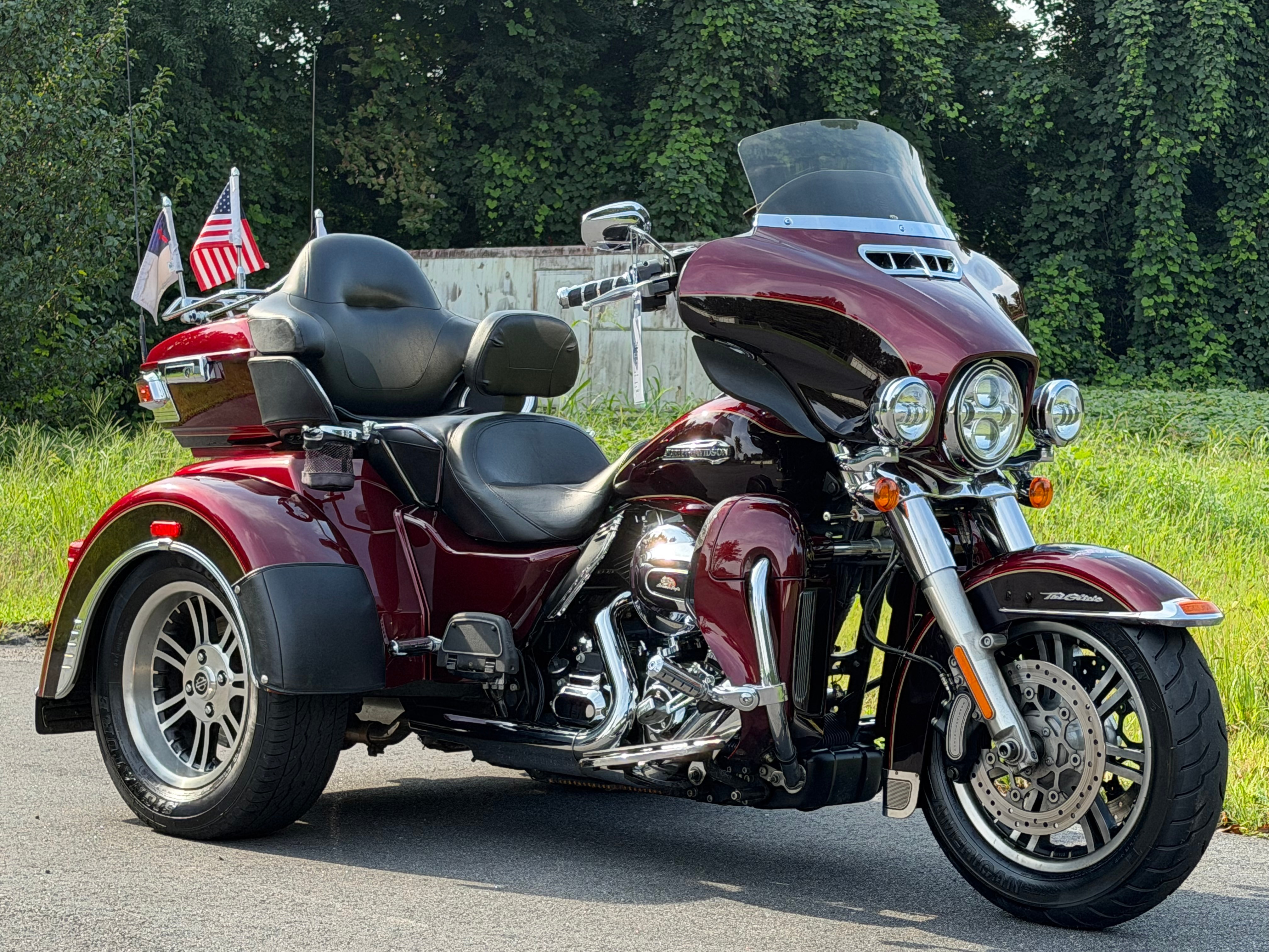 2015 Harley-Davidson Tri Glide® Ultra ULTRA CLASSIC in Statesville, NC