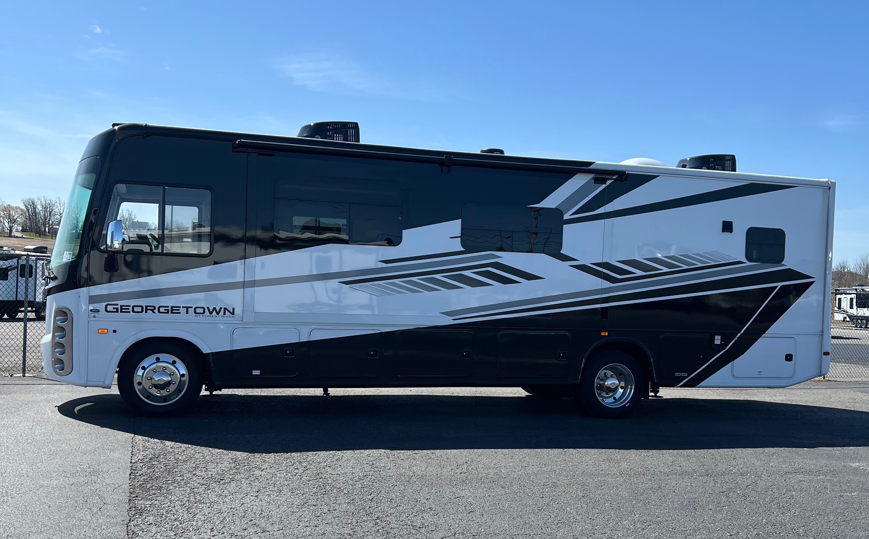 2024 Forest River GEORGETOWN 5 SERIES GT5 31L5 RV