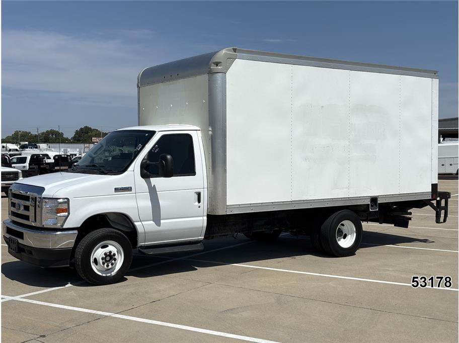 2024 Ford E450 in Grand Prairie, TX