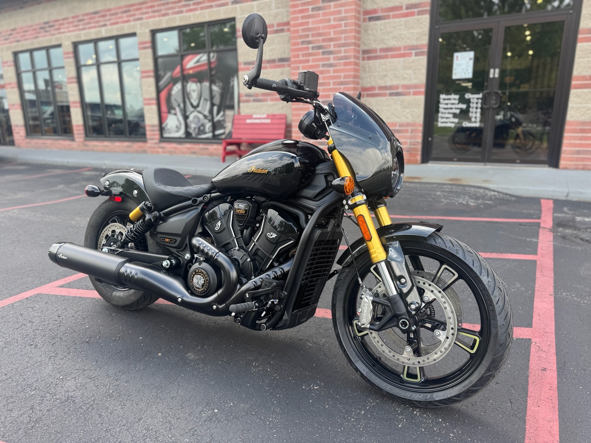 2026 Indian Motorcycle 101 Scout® BASE in Muskego, WI