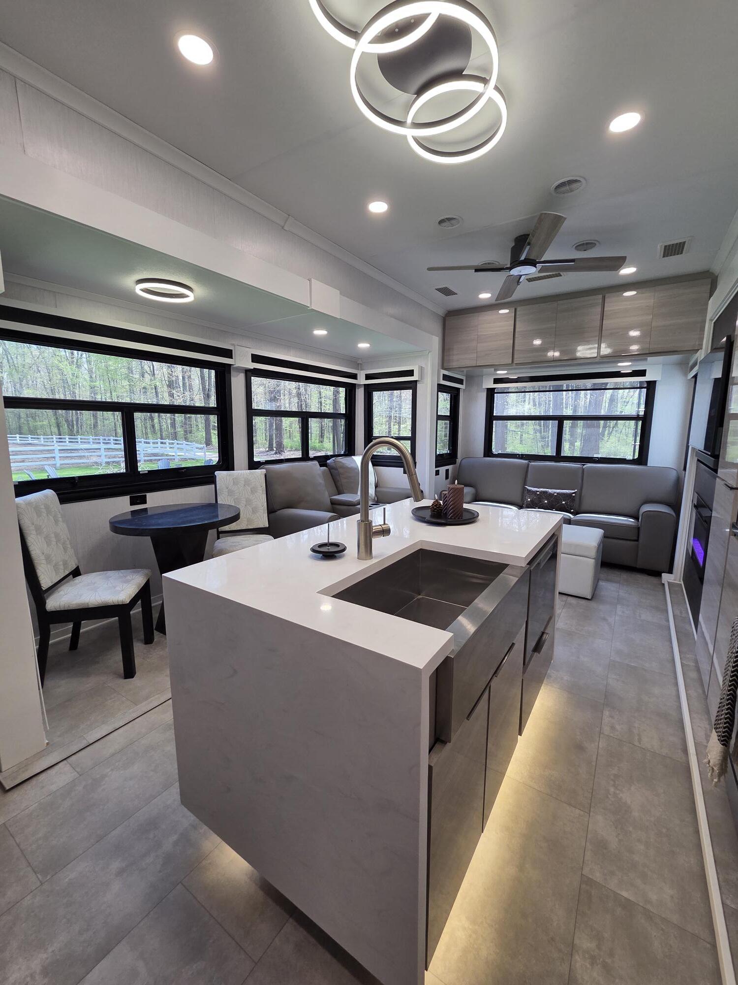 2023 Forest River RIVERSTONE 41RL RV
