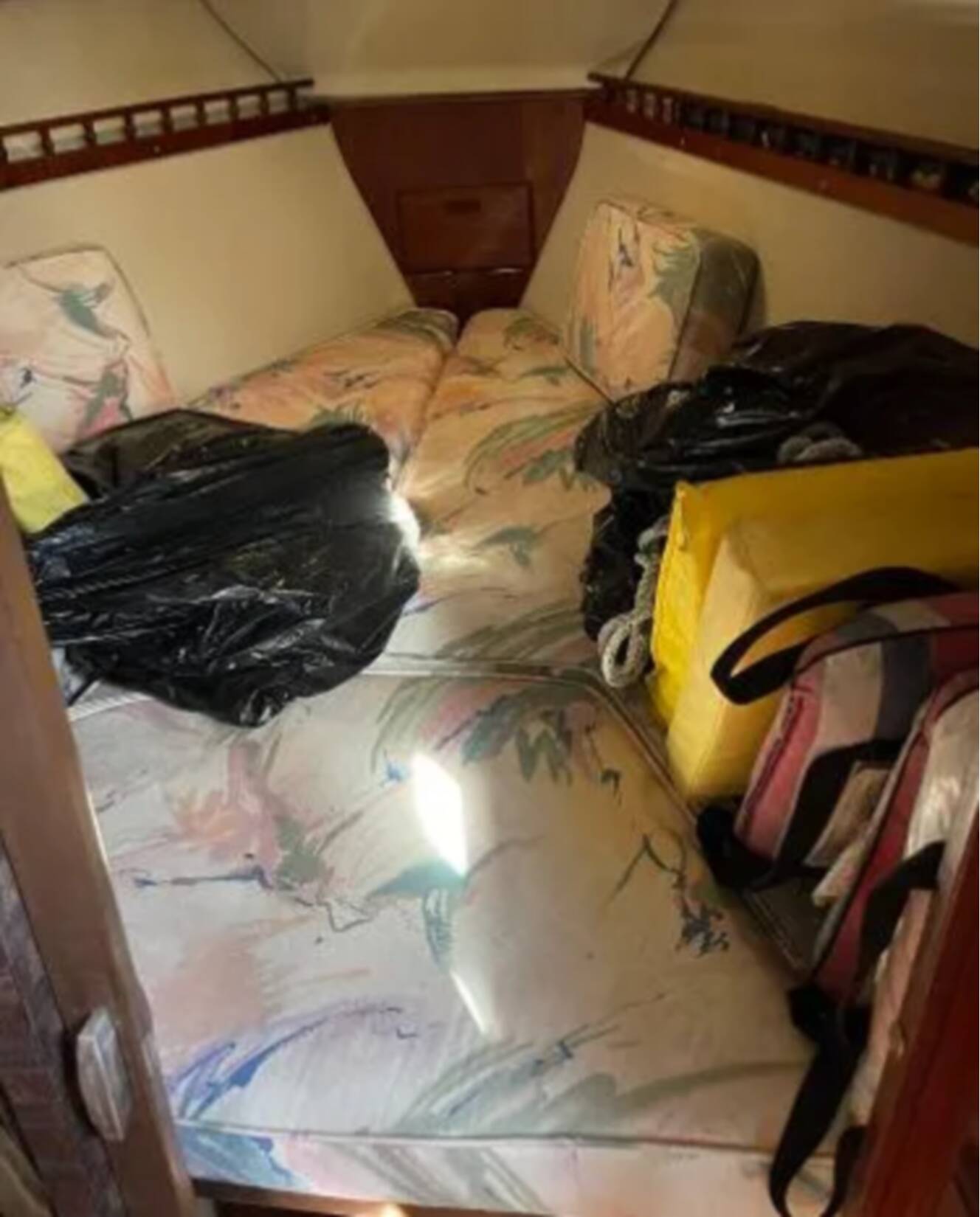 A photo of this 1983 Catalina 30