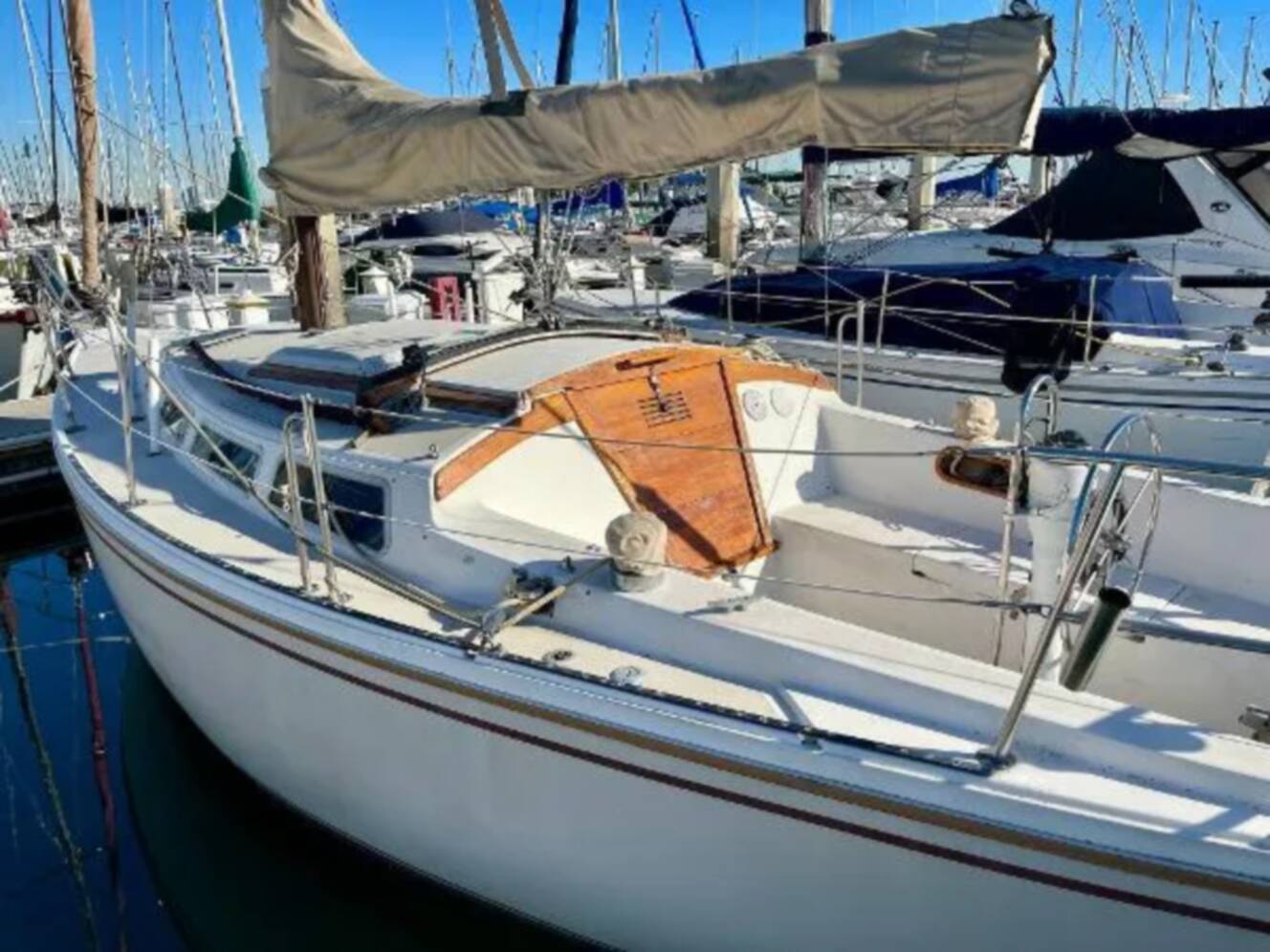 A photo of this 1983 Catalina 30