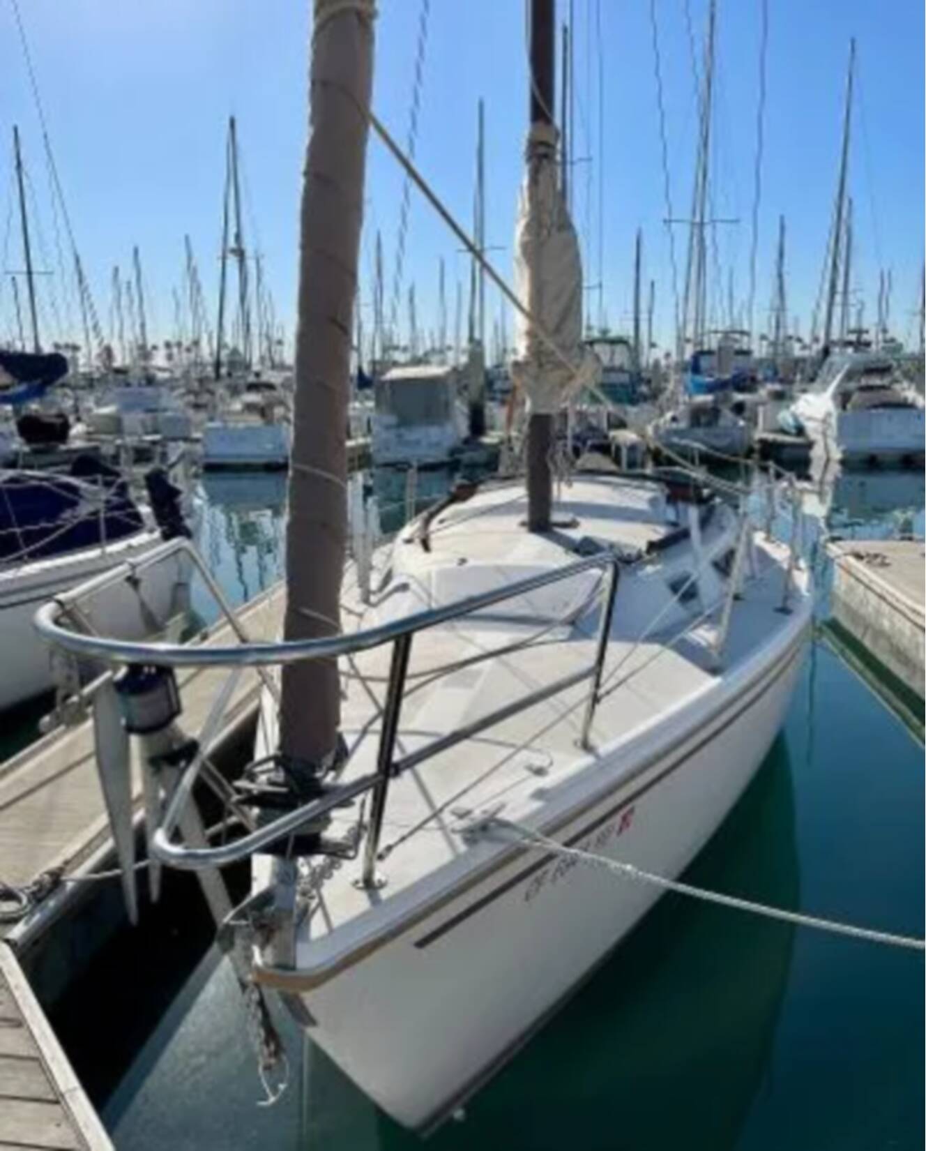 A photo of this 1983 Catalina 30