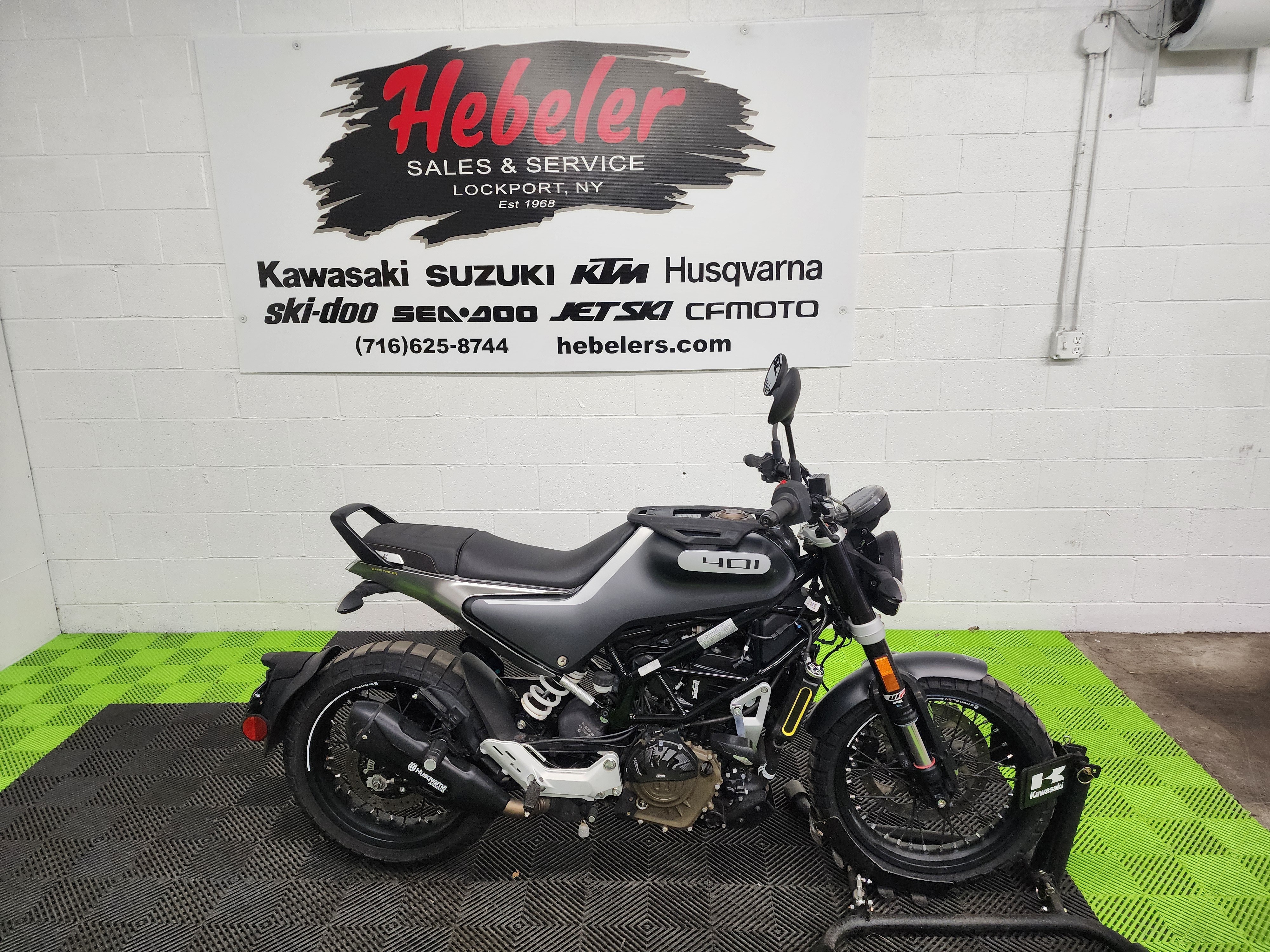 2021 Husqvarna Svartpilen 401 401 in Lockport, NY