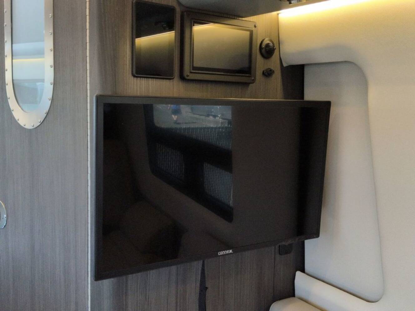A photo of this 2024 Airstream Interstate 24GL
