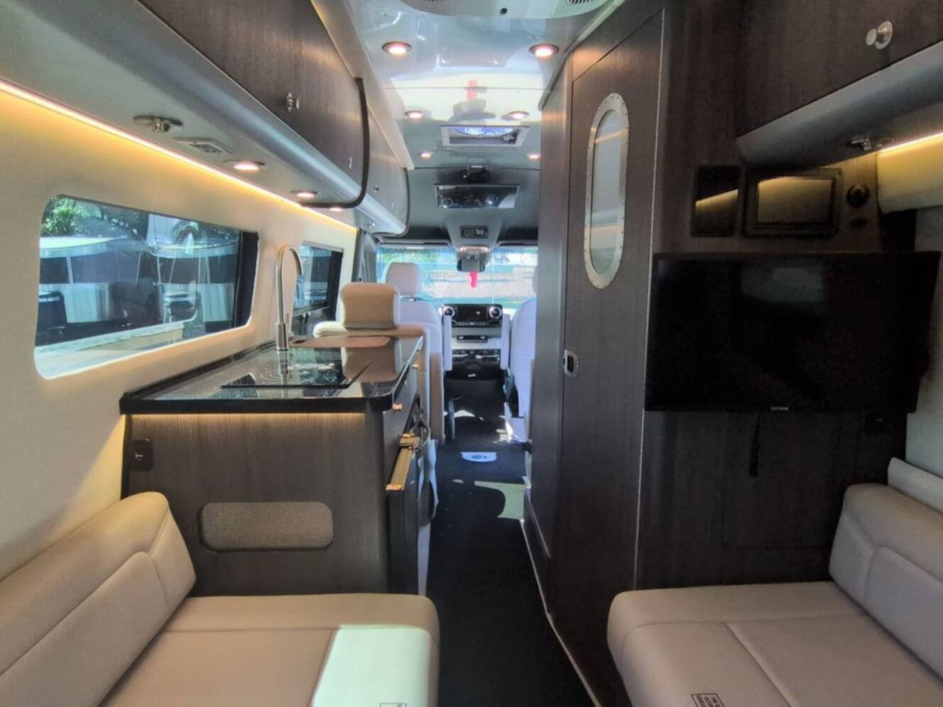 A photo of this 2024 Airstream Interstate 24GL