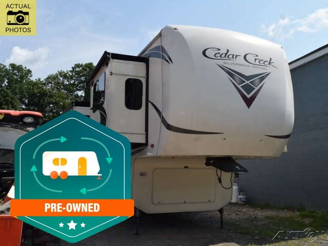 2019 Cedar Creek Silverback 37RTH in foxborough MA
