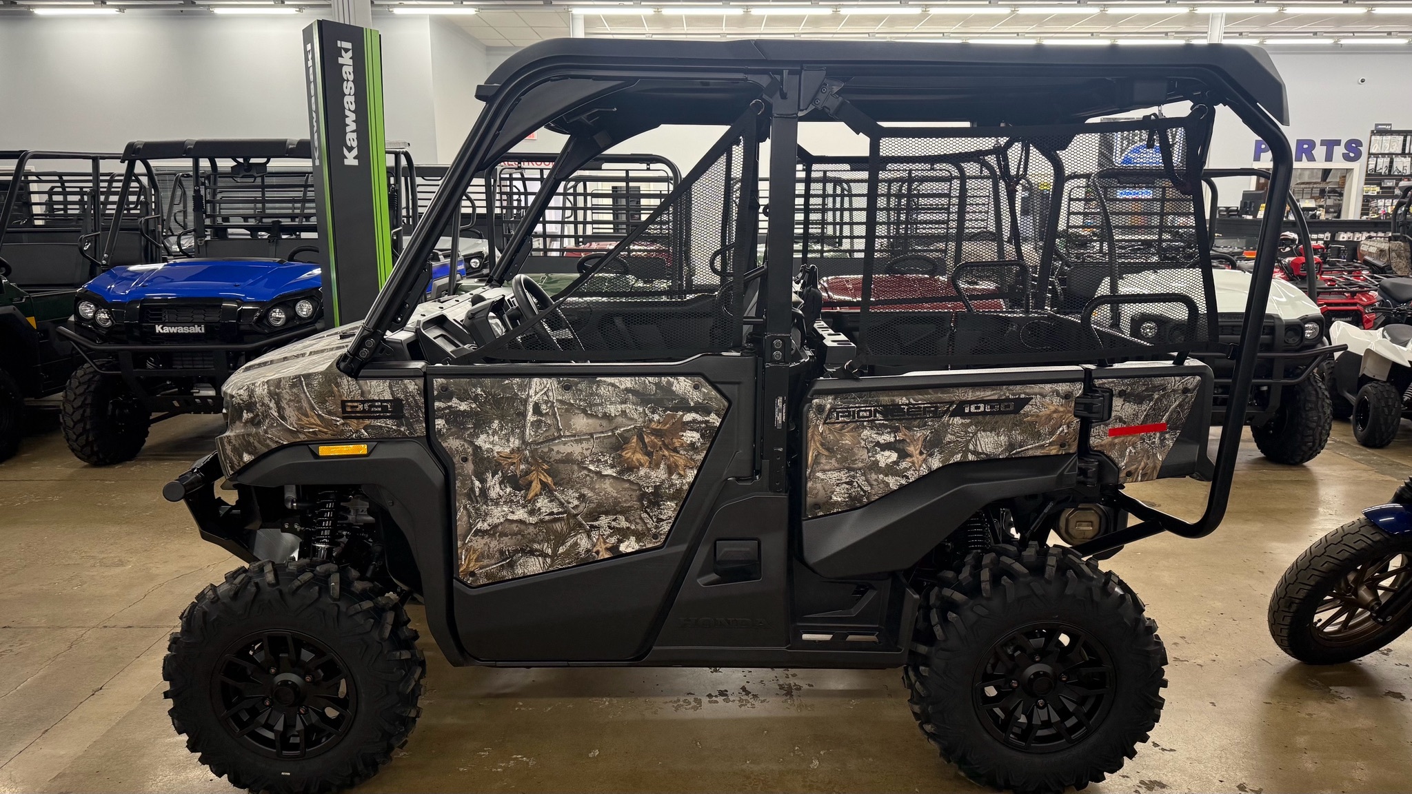 2026 Honda Pioneer 1000-5 Deluxe in columbia TN