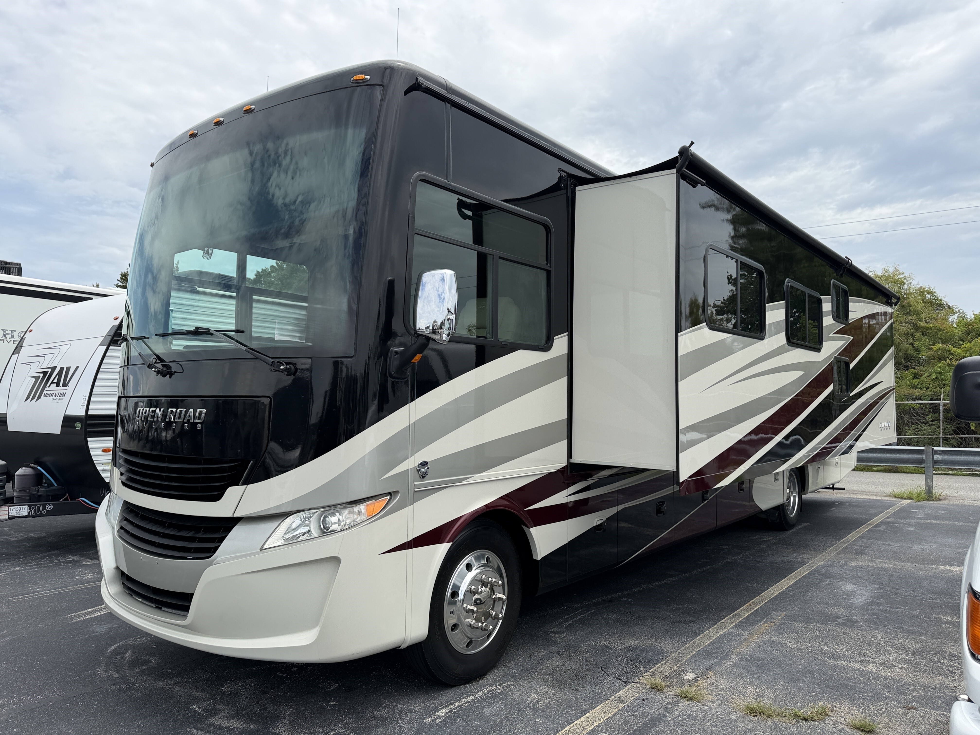 2019 Tiffin Motorhomes OPEN ROAD ALLEGRO 36 UA in carmel IN
